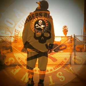 Meet your Posher, Larry